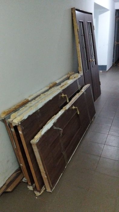 Межкомнатные двери  2000тг