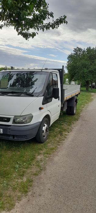 Camionetă Ford Tranzit