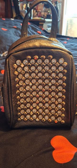 Продам женские сумки