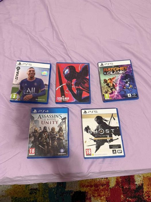 PlayStation 5 Disc Edition + Jocuri – de Vânzare