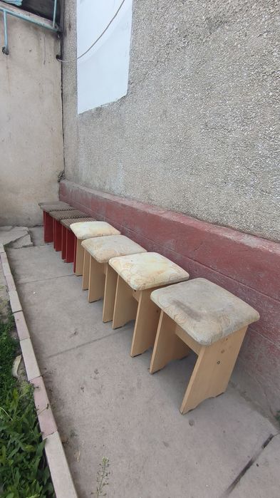 Стульчик на кухню