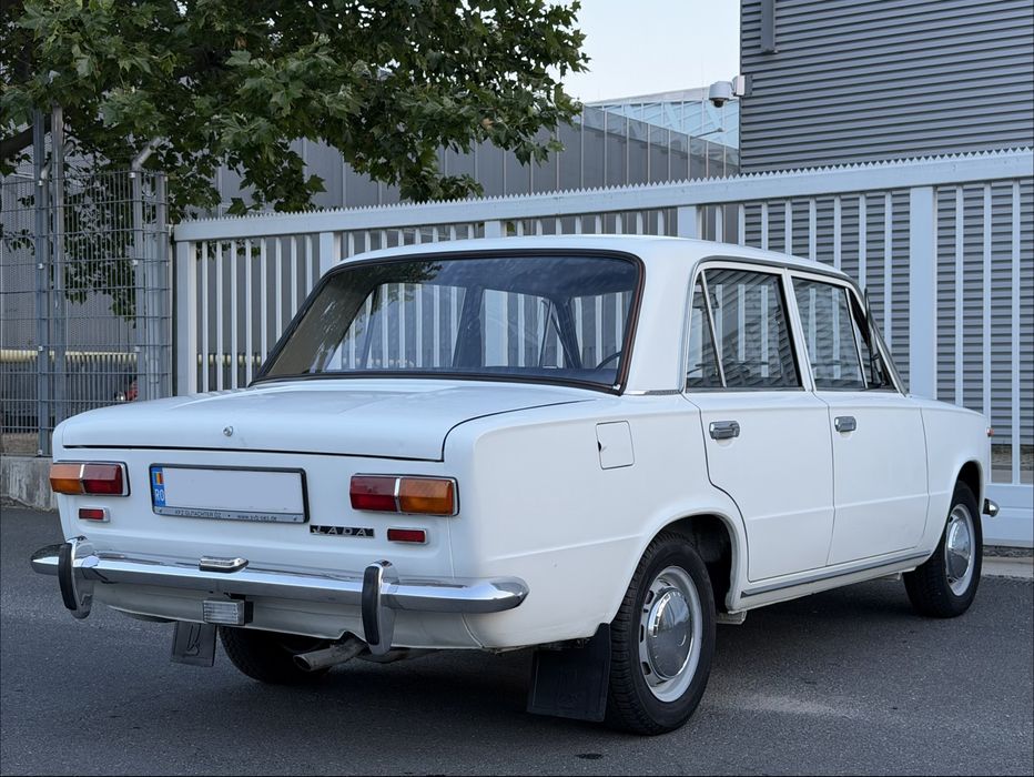LADA 110 1978 — imagine 5