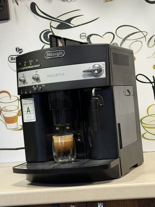Кафемашина кафе автомат delonghi magnifica с гаранция
