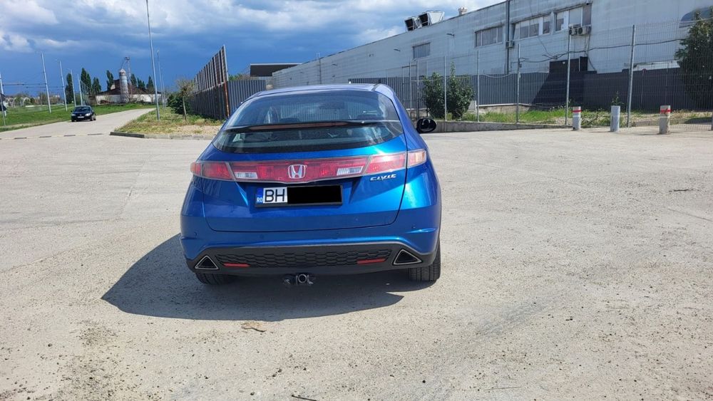 Honda Civic VIII 2.2 diesel hatchback 2006