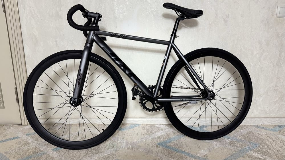 Продам фикс рама 19 дюймов обмен интересует