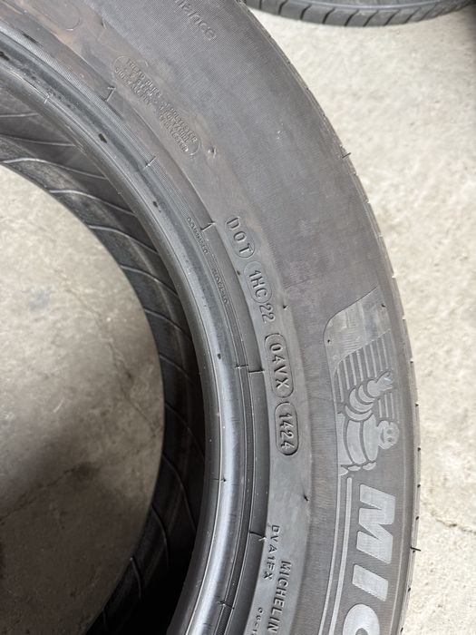 215/65/17 MICHELIN 4бр