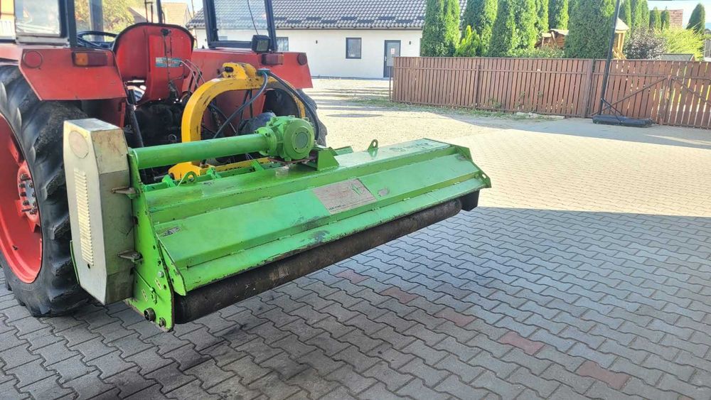 Tocator resturi vegetale 2.2m