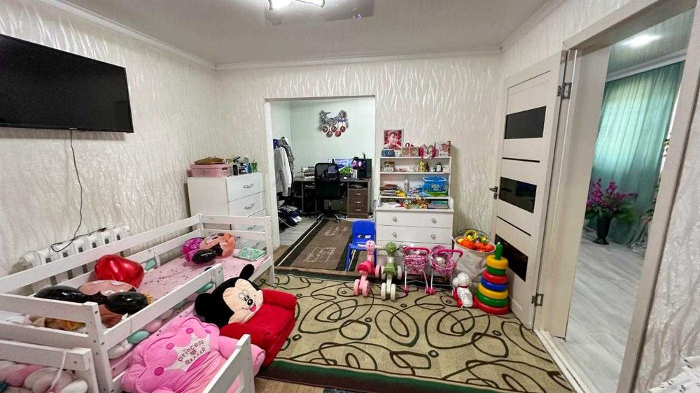 Продается Дом в центре Константин Империя