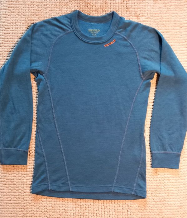 Devold, Jack Wolfskin детски термо блуза и панталон 12+