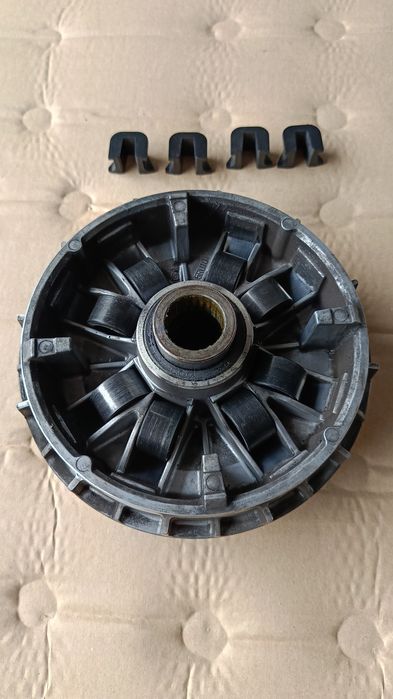 Вариатор за Ямаха Маджести 400 кубика