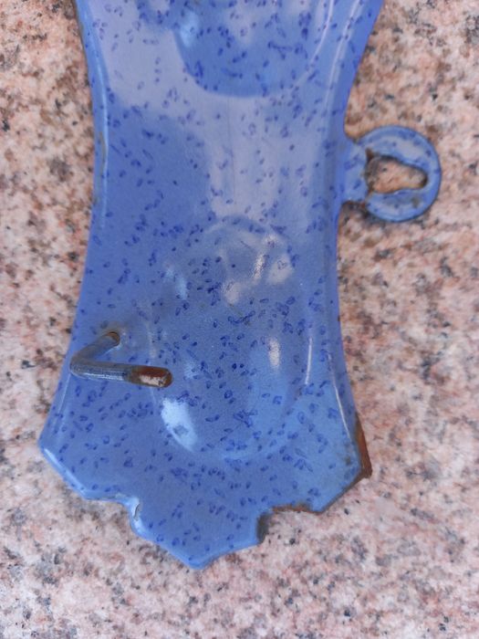 Соц. емайлирана ретро закачалка за кърпи,