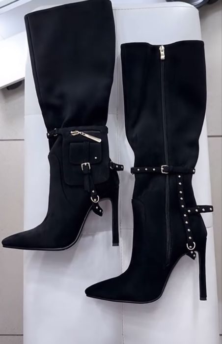 Сапоги на шпильке новые!