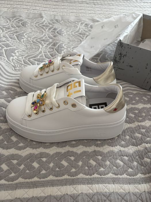 Итальянские кроссовки