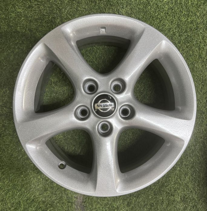 Диски титанки R16 5x114.3 оригинал Nissan