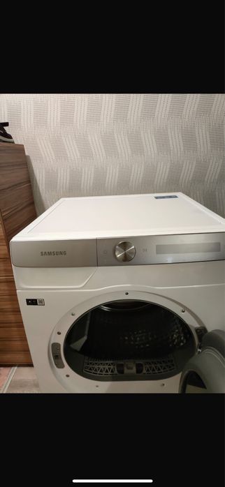 Продается сушилка Samsung