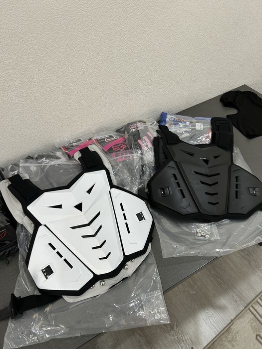 Мото защита (бронежилет)