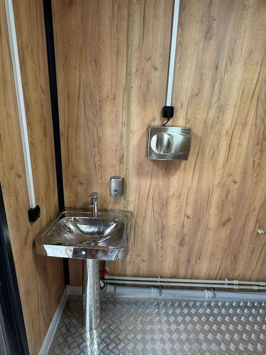 Общественный модульный туалет