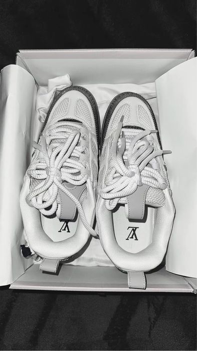 Vand adidasi louis vuitton skate