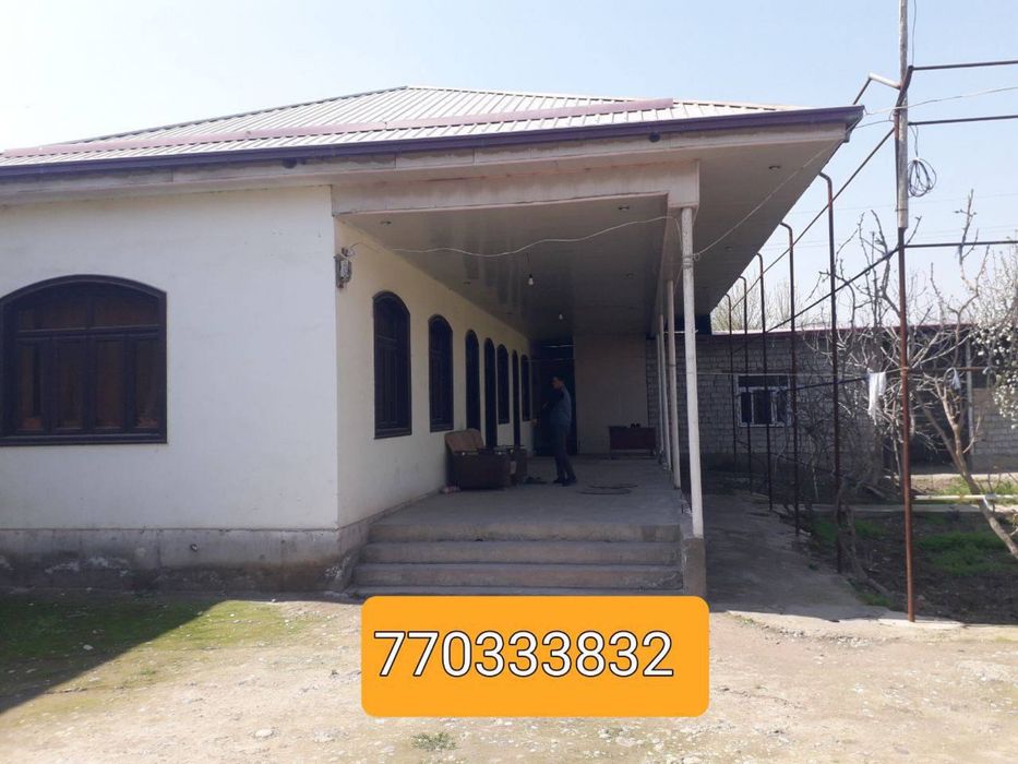 Uy sotiladi, 55 000 $ , 6 sotix, svet,suv,kanalizatsya,hammasi bor.