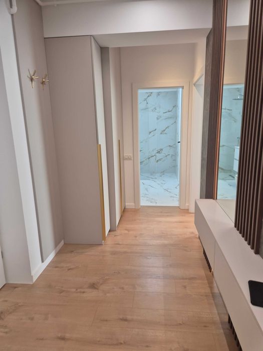 Inchirie apartament 2 camere, loc de parcare, str. 1 Decembrie, Tunari