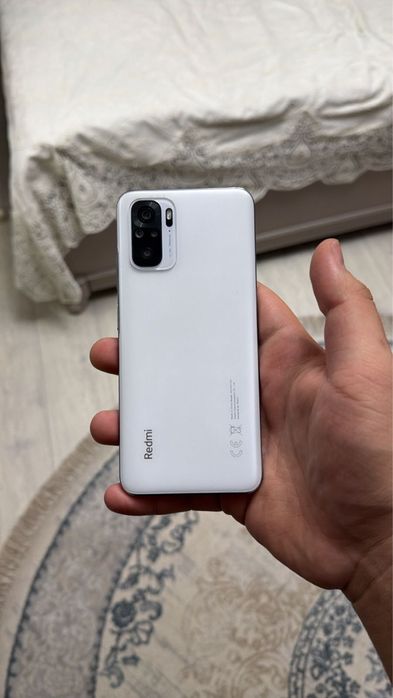 Продам телефон Redmi 10 64GB