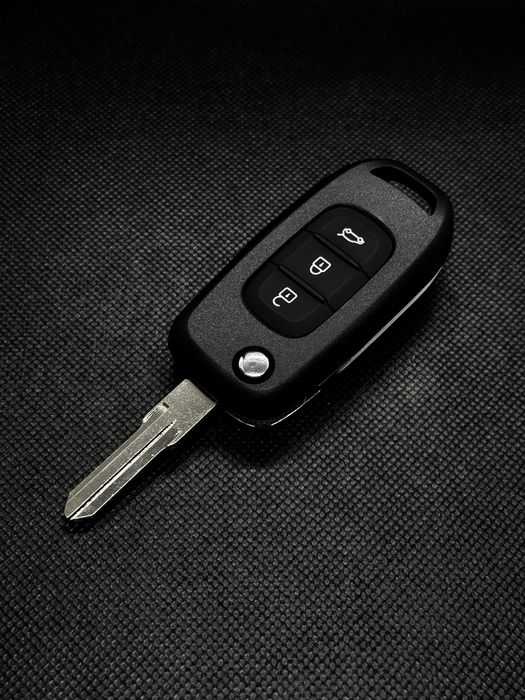 Carcasă cheie tip briceag Renault Megane – design cu inserții cromate