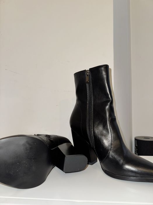 Черни боти с ток NA - KD