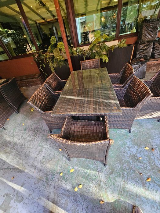 Маси и столове, ратанови маси и столове