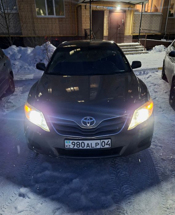 Продам Camry 45 2011г 2.5