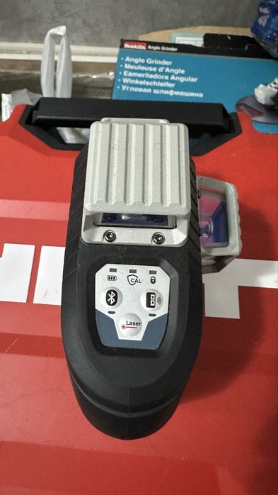 BOSCH лазерный нивелир