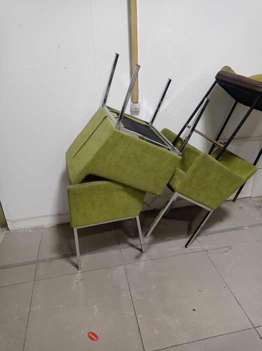 Стулья барные столы