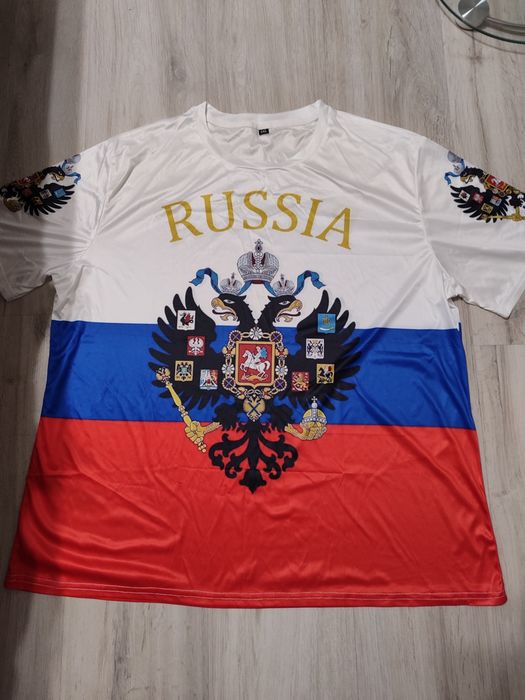 Футболка с принтом