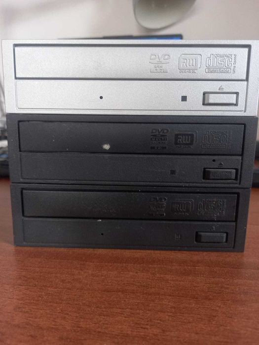 продам мониторы Samsung, ACER, дисководы