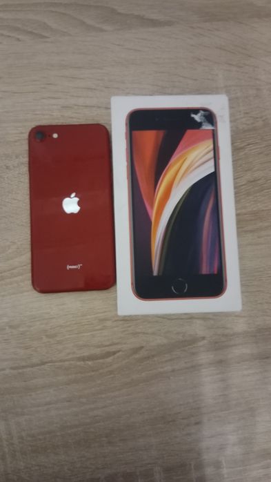 Обменяю iphone se 2020
