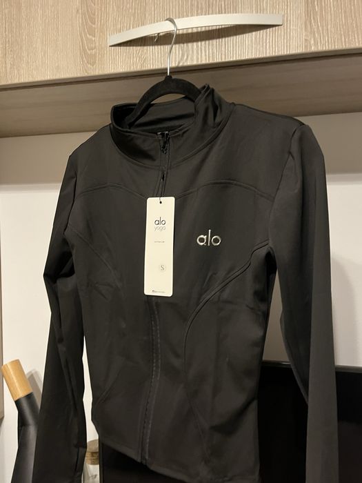 Jacheta sport ALO YOGA