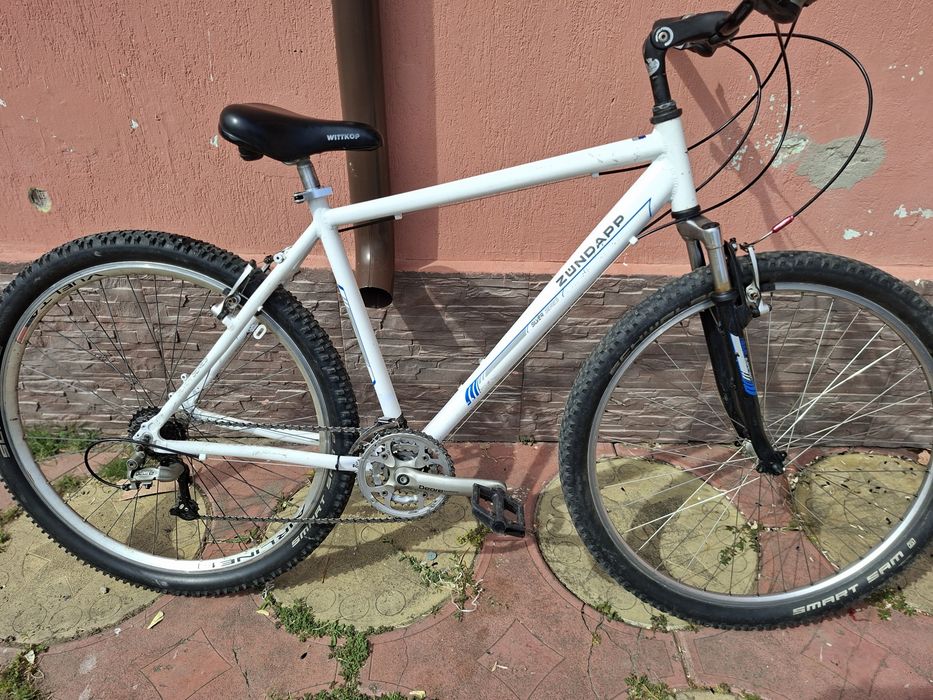 Bicicleta 29 Alb shimano deore full usoara