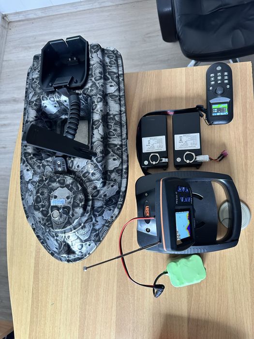 Лодка за захранка Boatman 2021