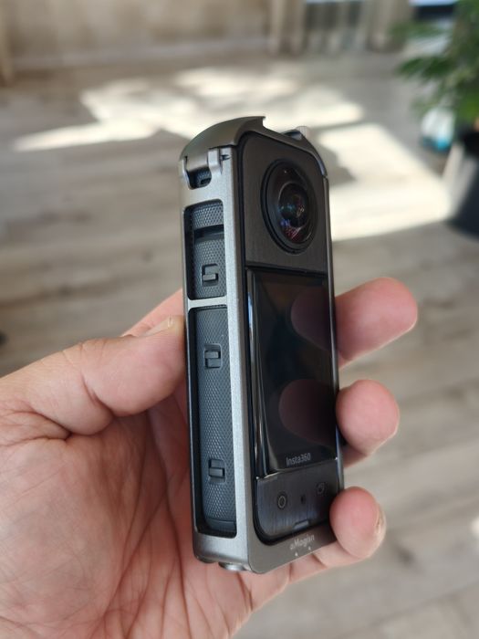 Перфектна екшън камера Insta 360 X3