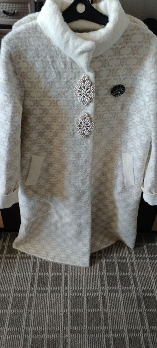 Продам пальто " Альпака"