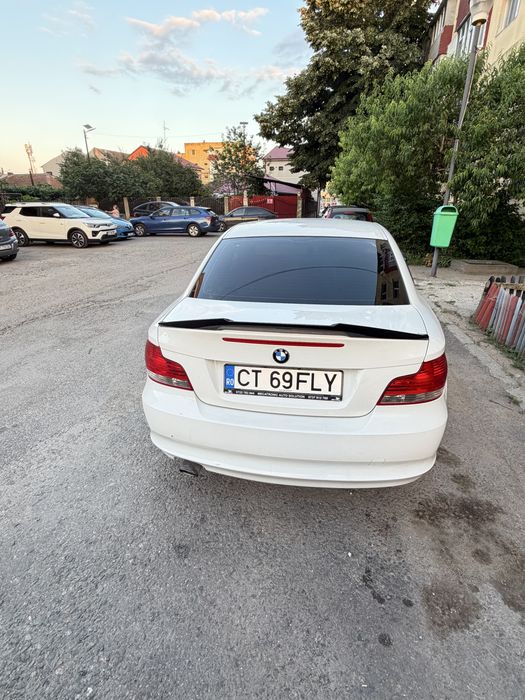 BMW 1 Series 2009 — imagine 4