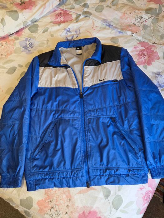 Мъжко яке Nike пролет-есен, като ново без следи от носене