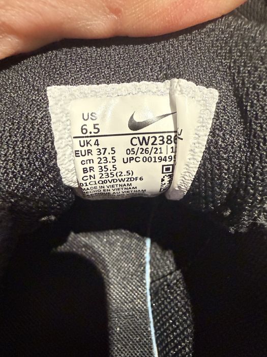Nike 37,5 “ca noi”