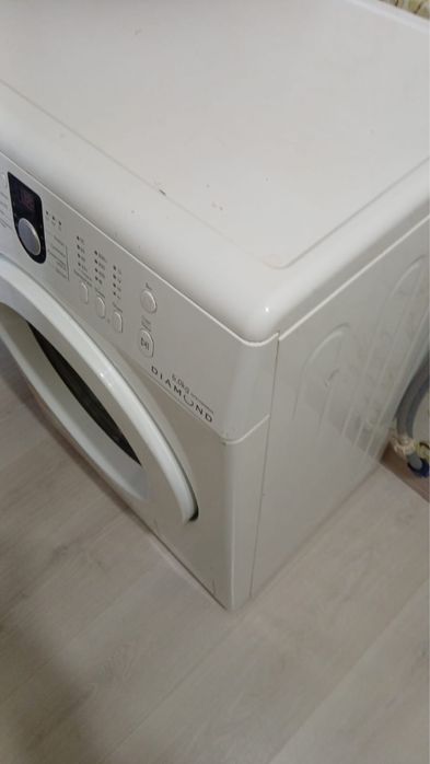 Продам стиральную машину