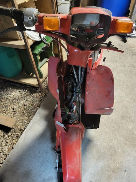 Продавам  скутер Хонда ретро 1971г