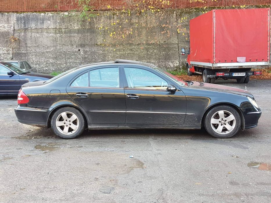 Mercedes W211 E320CDI 204к.с. автоматик панорама седан НА ЧАСТИ!