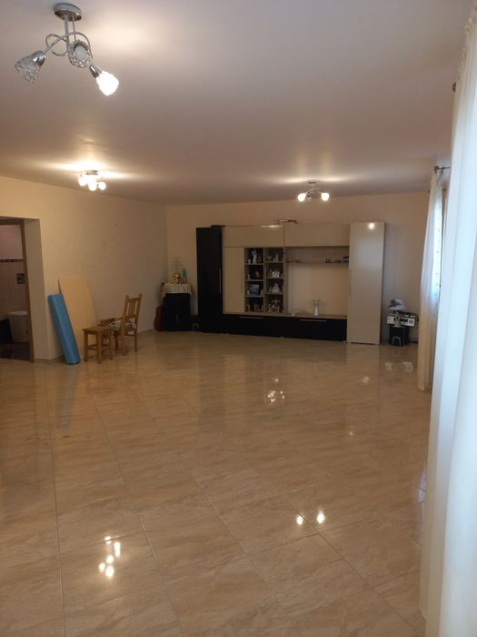 Vând casă Bacau,Luizi Calugara