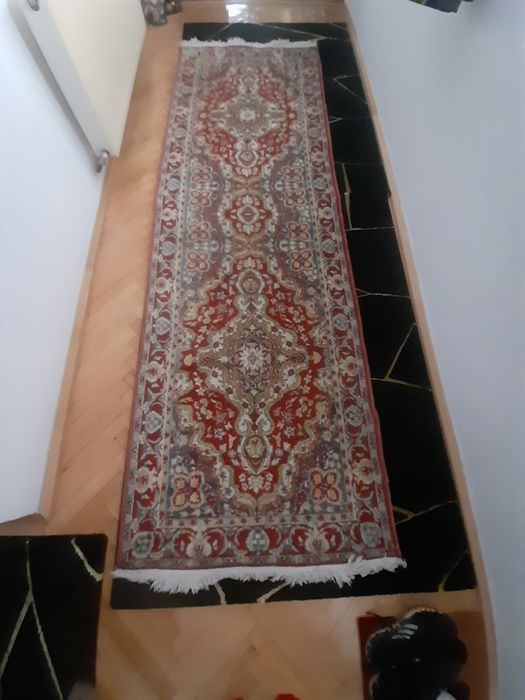 Covoare de vanzare 3 m  pe 96