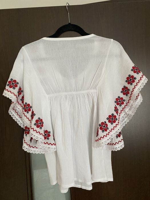 Bluza noua traditionala