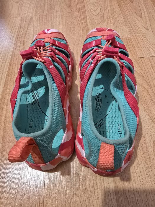 Сандали Keen номер 38