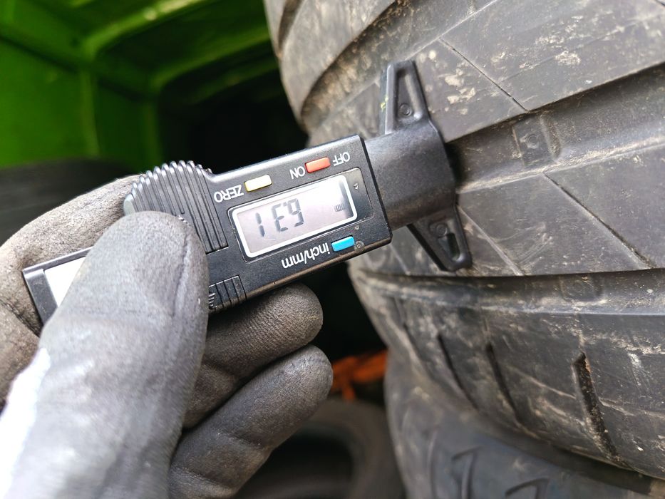 Anvelope vara 255 35 19 Bridgestone runflat 2024 6.3mm